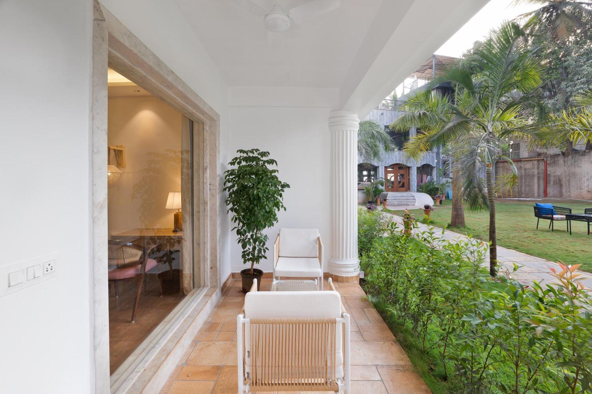 White Wharf Beach Resort Morjim Goa Ngoại thất bức ảnh