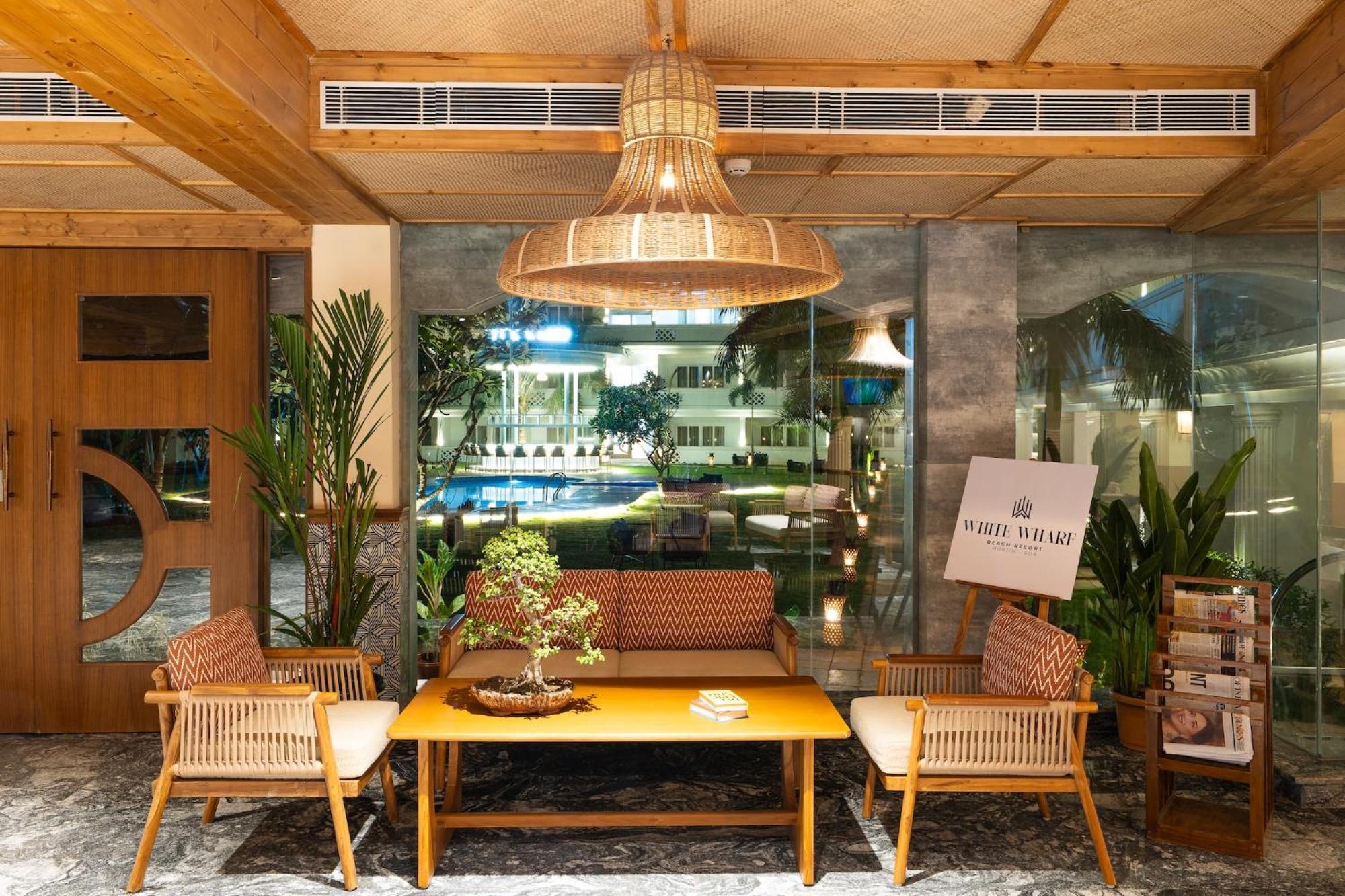 White Wharf Beach Resort Morjim Goa Ngoại thất bức ảnh